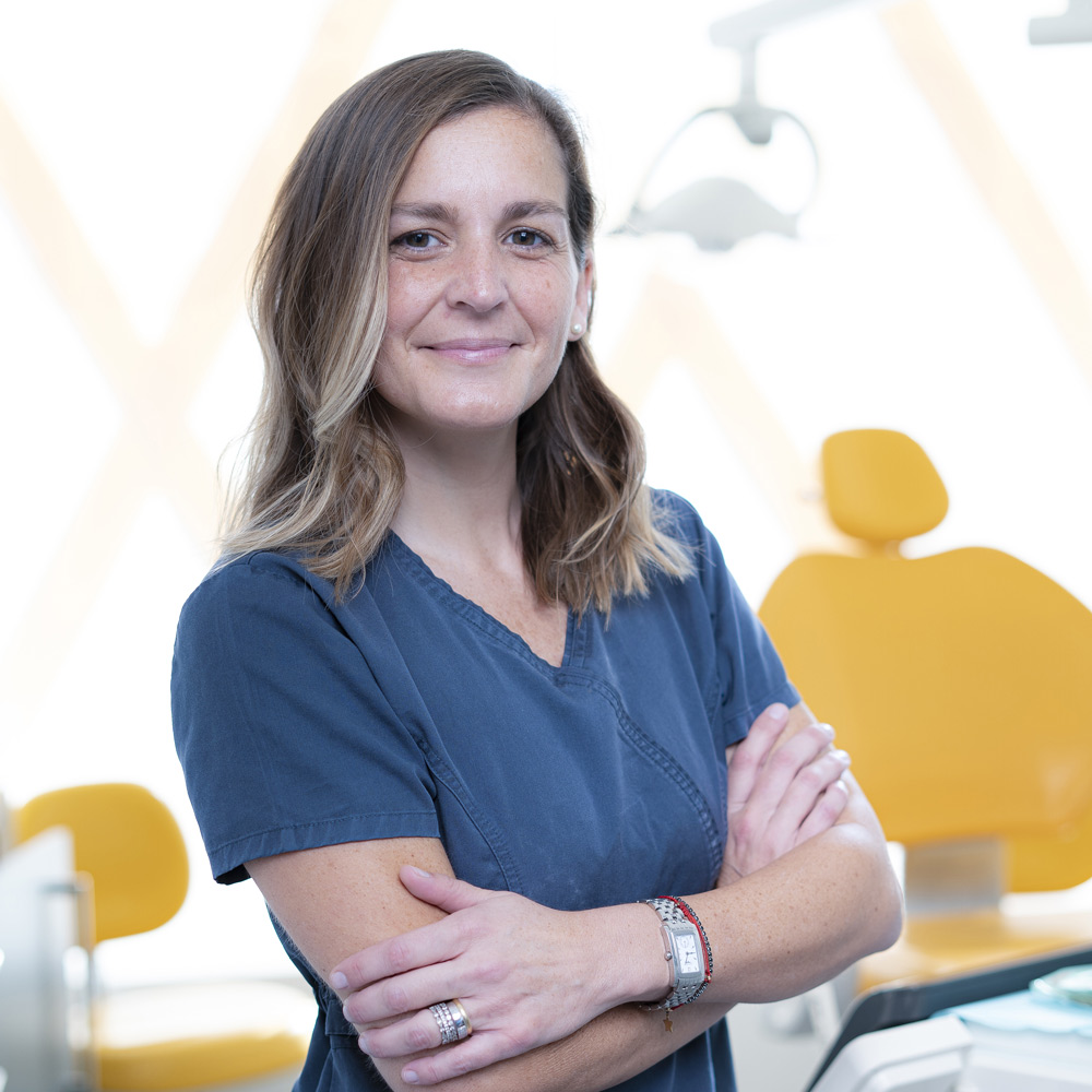 doctora-valentina-montane-chamorrro-clinica-everest